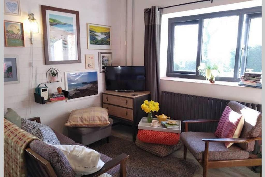 Cattle Shed Cottage Narberth Bagian luar foto